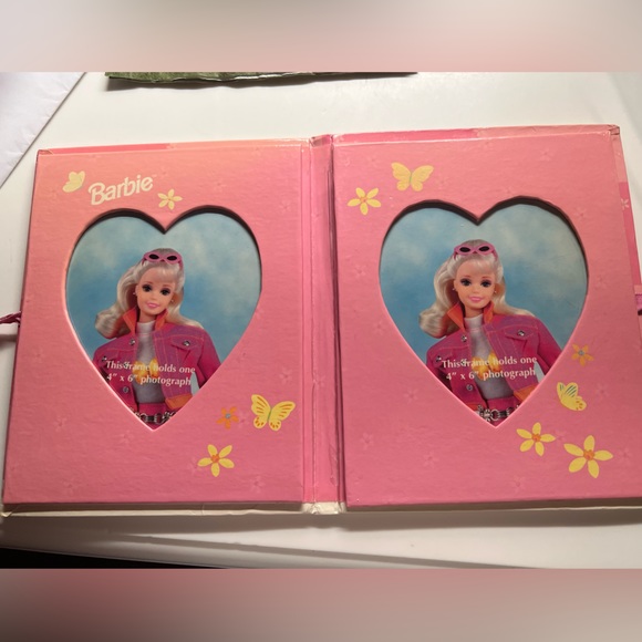 RARE Vintage Mattel Barbie Photo Frame - Picture 3 of 4